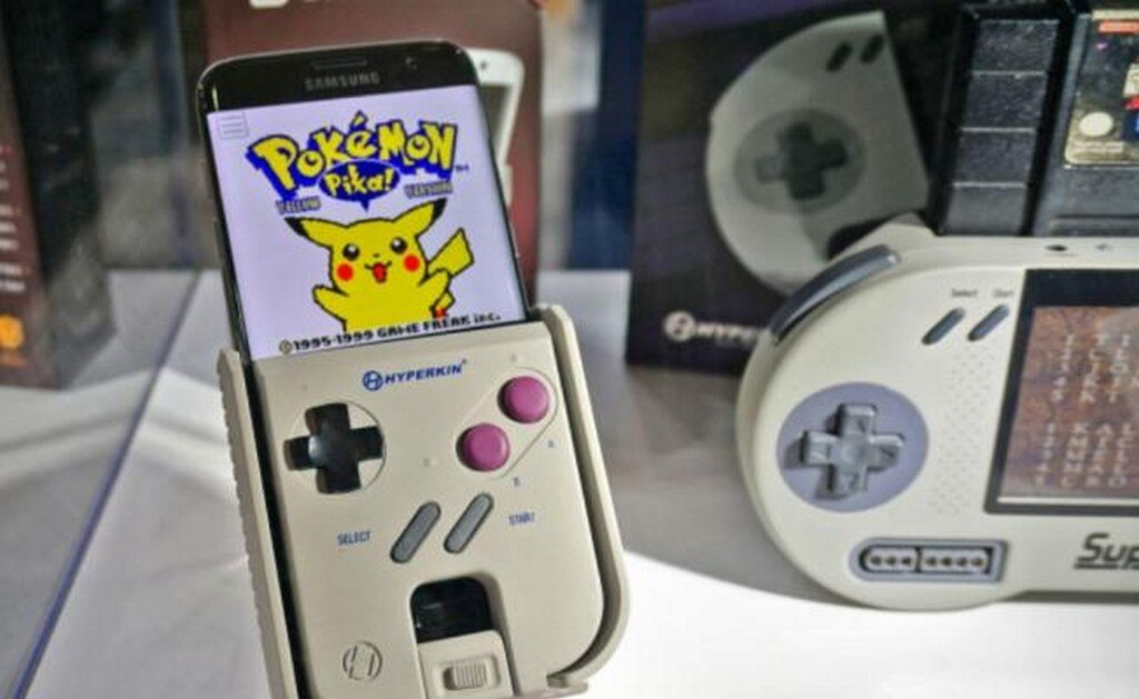 Nintendo patenta funda que convierte tu celular en Game Boy