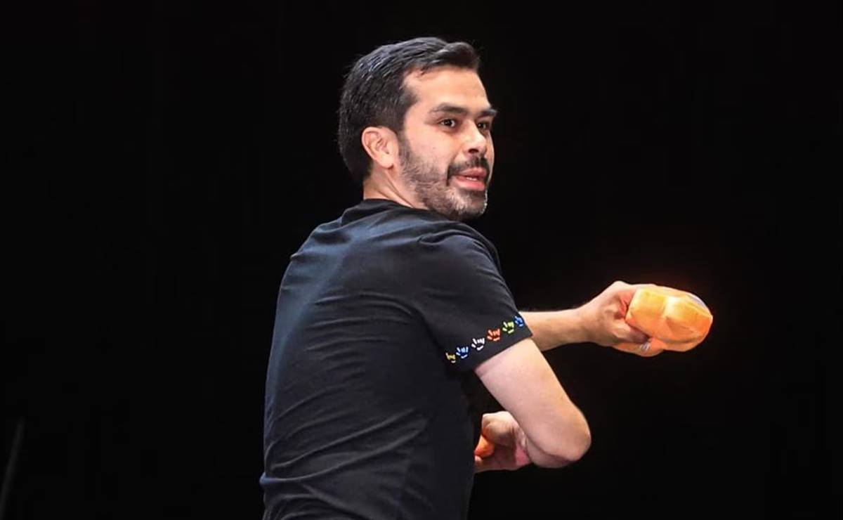 Máynez cierra campaña en ambiente de fiesta; jóvenes corean su nombre con cerveza en mano