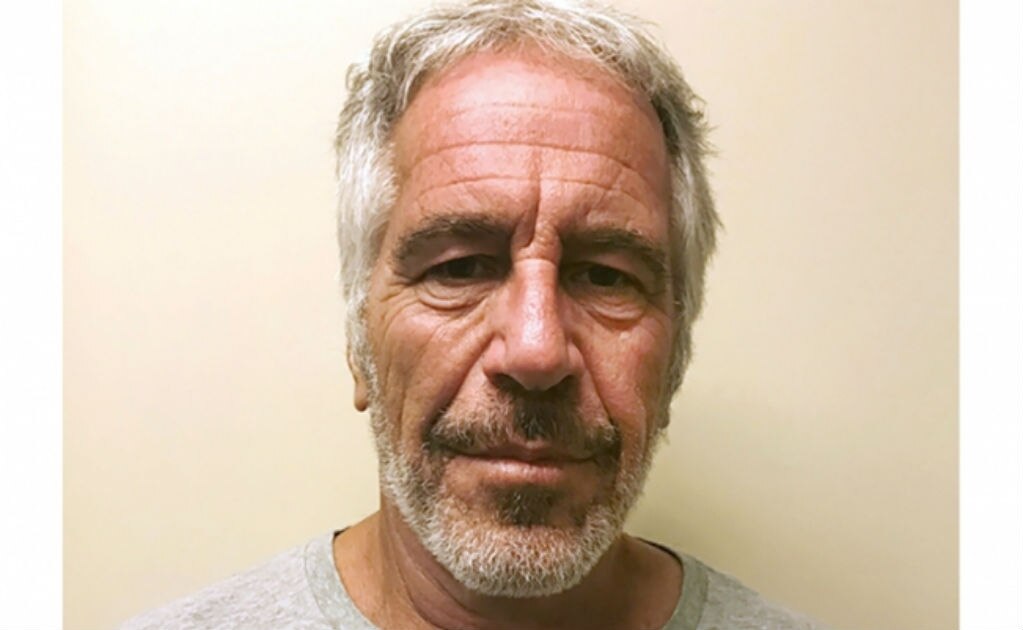 Autopsia confirma que magnate Jeffrey Epstein se ahorcó en su celda
