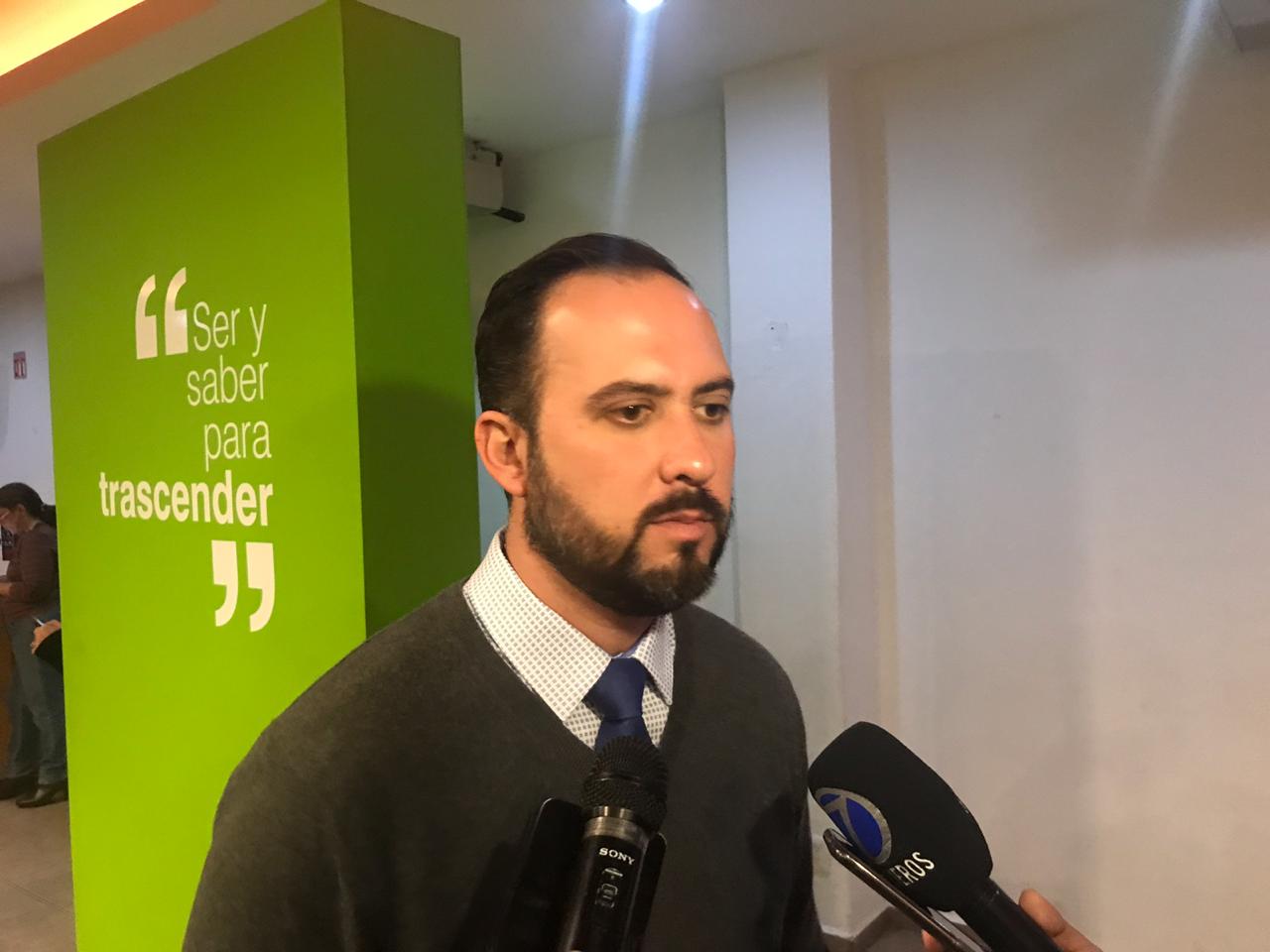 Buscan sancionar llamadas falsas a servicios de emergencias