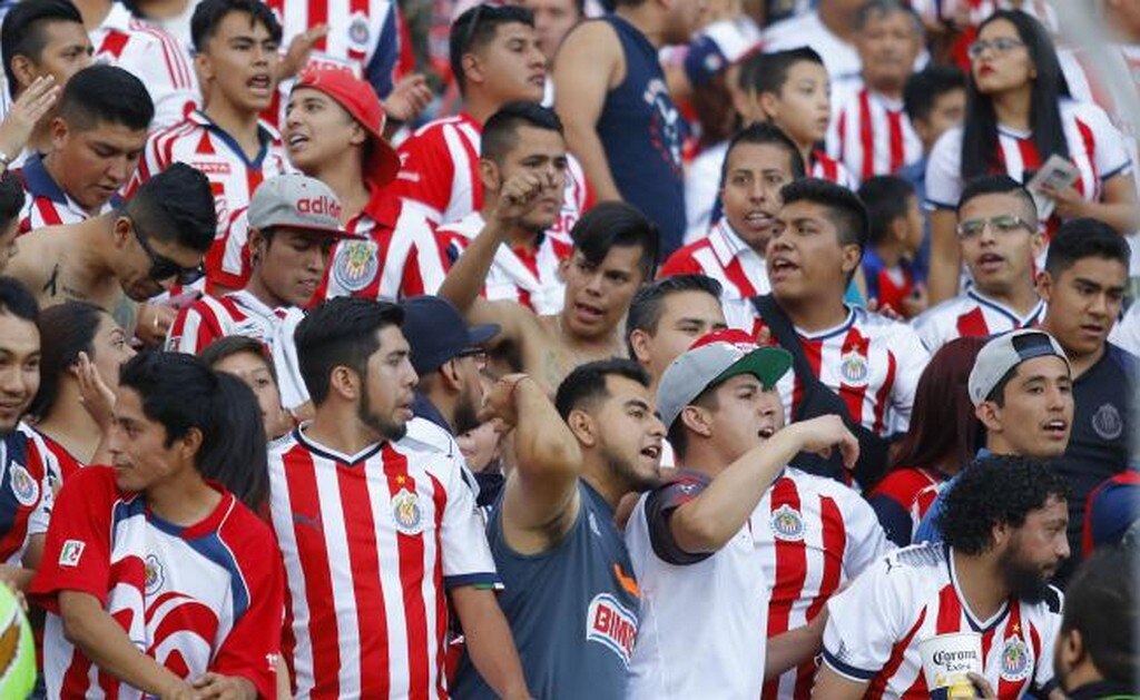 La afición rojiblanca no se encuentra conforme para el Apertura 2018. Foto: Imago 7
