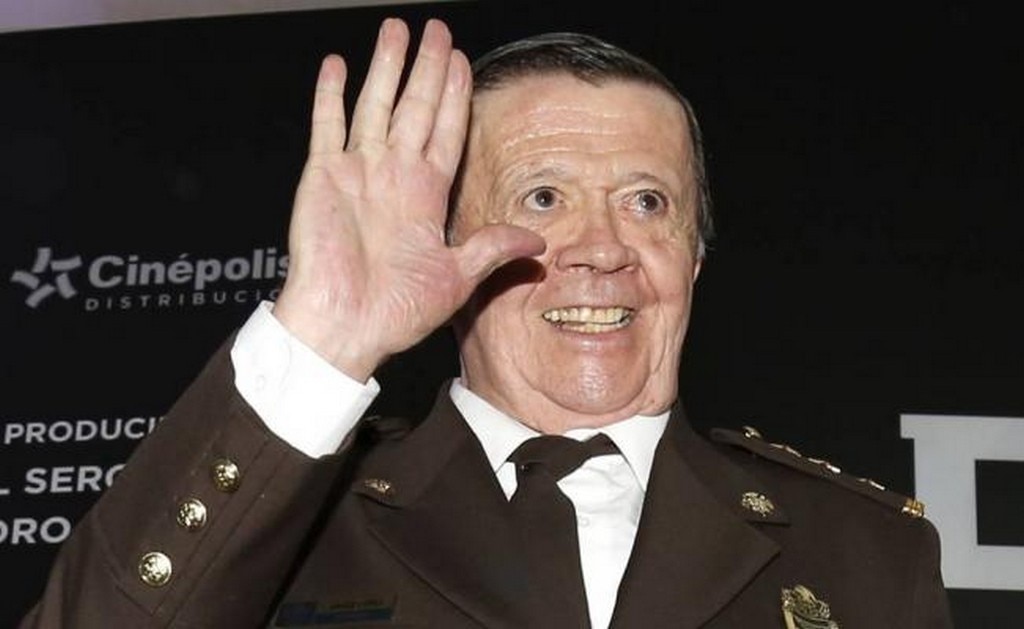 Chabelo habla de su foto con Luismi y agradece los memes