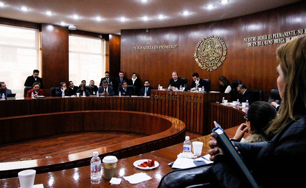 Aprueba pleno del Congreso de SLP comparecencias presenciales de funcionarios estatales