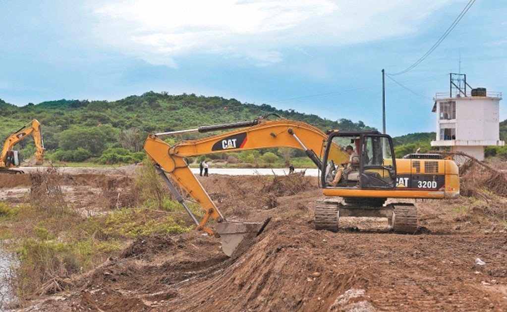 Hoteles de lujo sufren por desabasto de agua en Acapulco