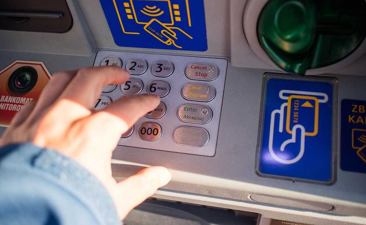 Alertan usuarios sobre robos y asaltos en cajeros automáticos en San Luis Potosí