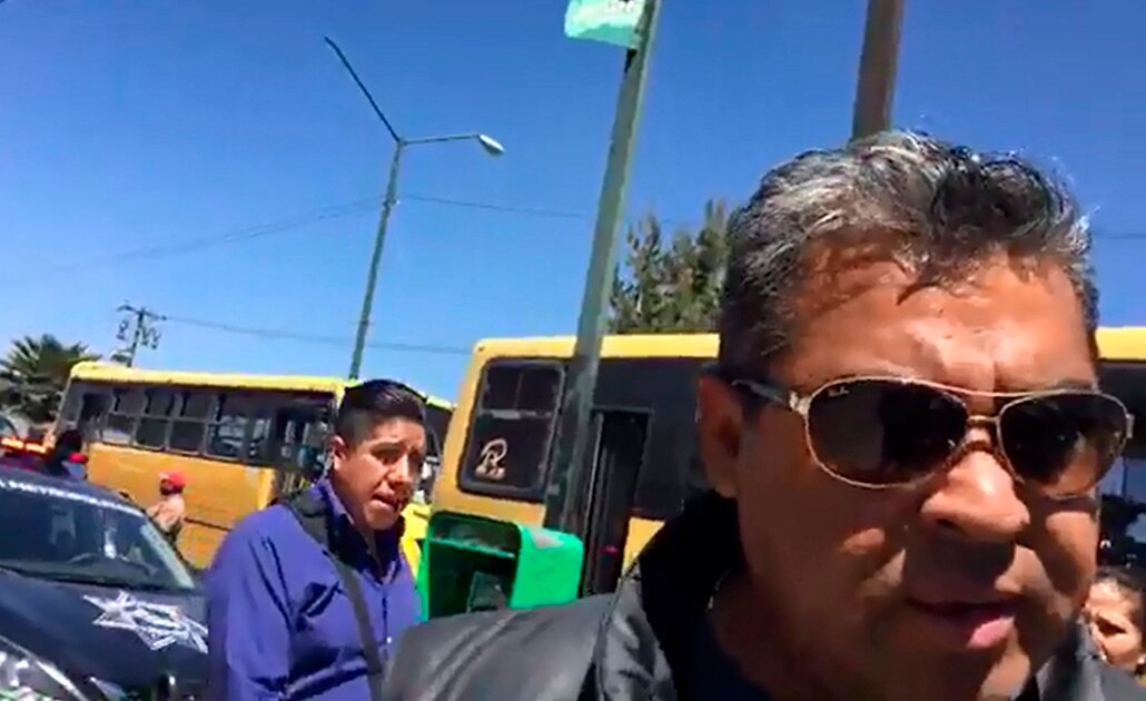 Agente ministerial agrede a periodista