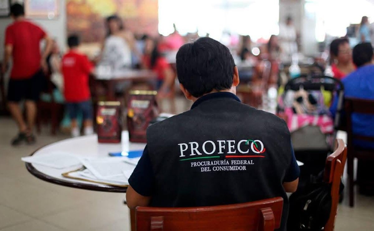 La Profeco pone a disposición diferentes canales para presentar quejas. Foto: Especial
