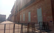 Palacio de Gobierno de San Luis Potosí amanece tapiado a la marcha del #8M