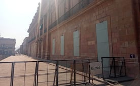 Palacio de Gobierno de San Luis Potosí amanece tapiado a la marcha del #8M