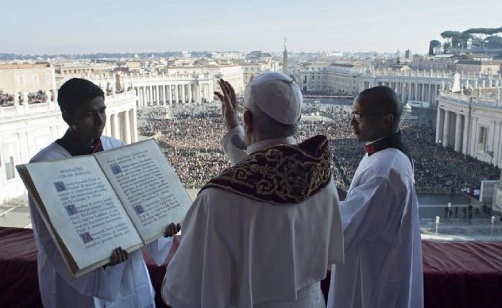 Papa pide paz en Jerusalén en su mensaje de Navidad