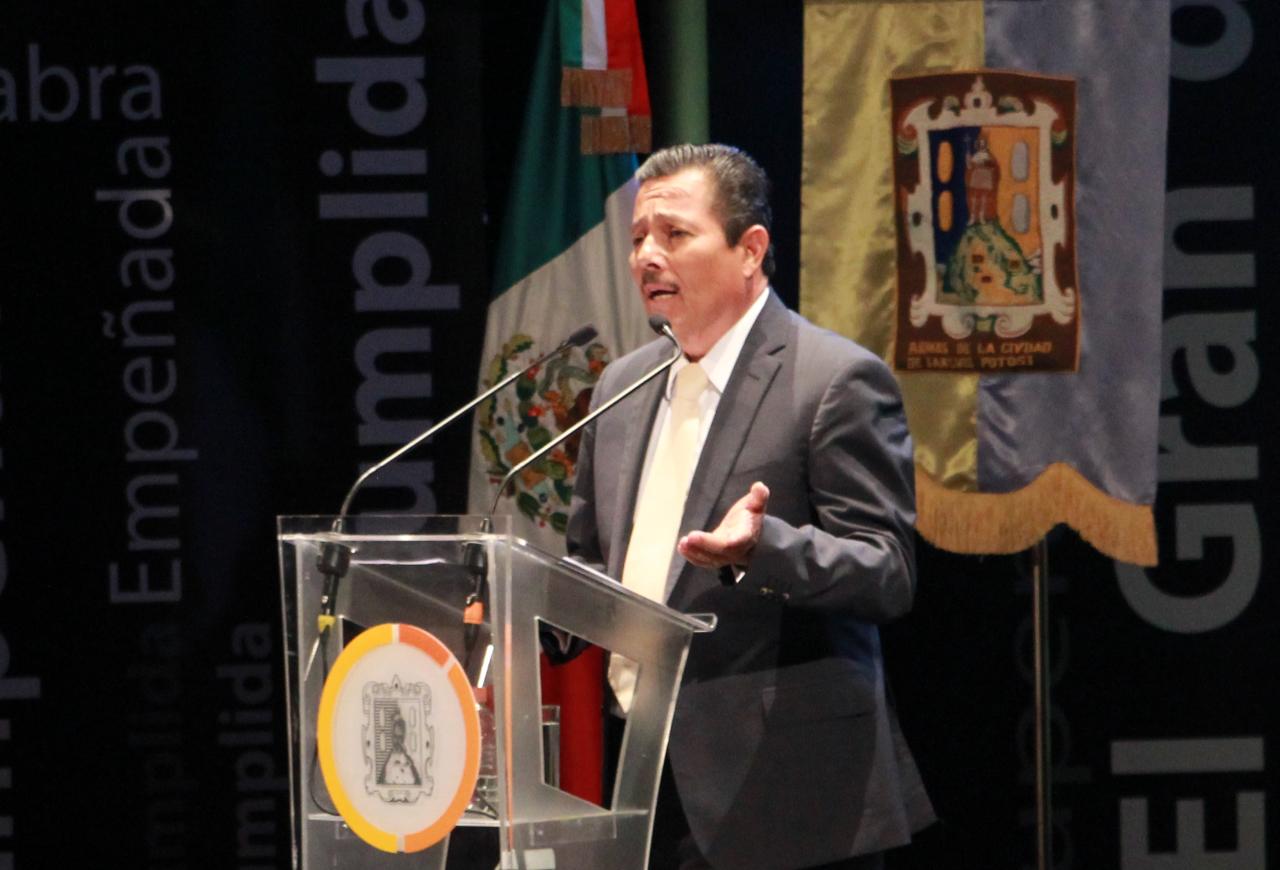 “Me voy con la frente en alto”: Gallardo