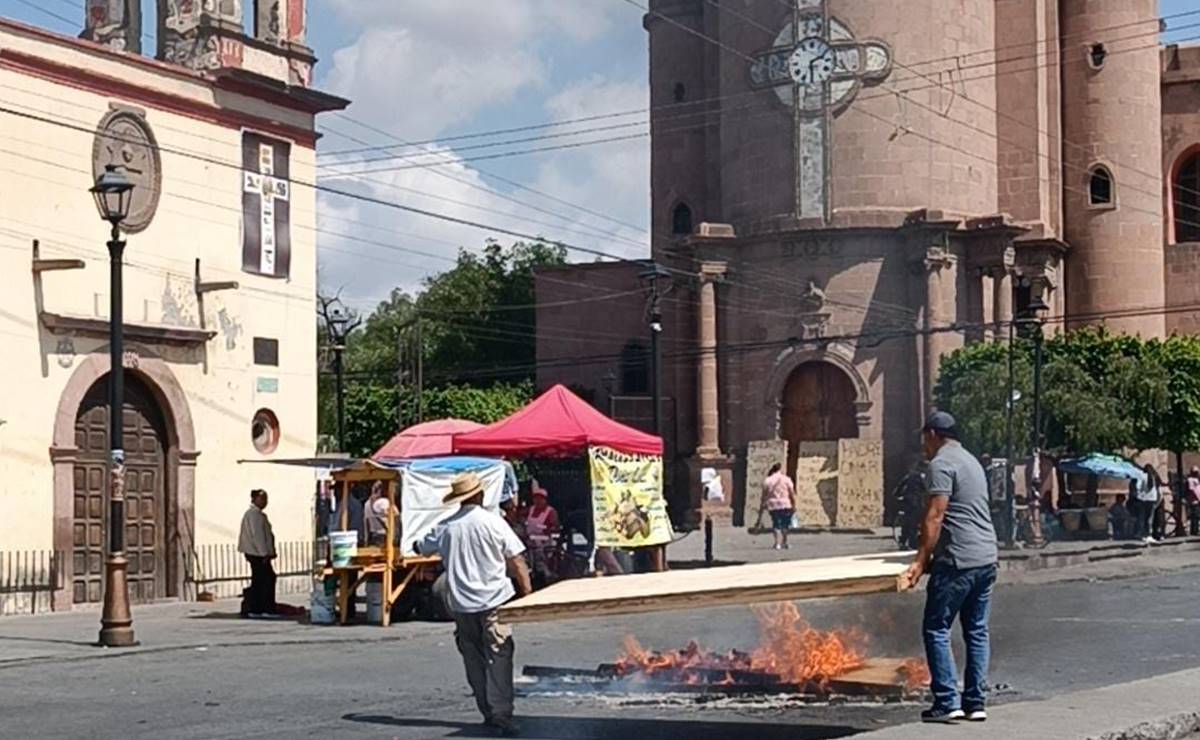 Remoción de párroco en templo de “El Saucito” ya estaba planeada, pero se adelantó para evitar agresiones: Iglesia de SLP