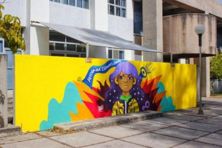 En homenaje a estudiante víctima de feminicidio, realizan mural en la UASLP