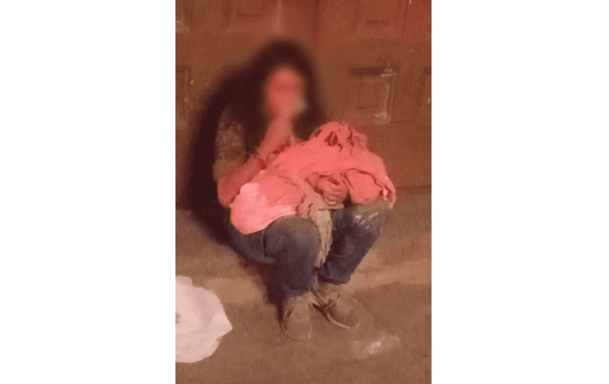 Activistas exigen atender con perspectiva de género caso de mujer detenida en SLP con bebé muerto. Foto: Especial