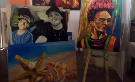 Productores potosinos promueven riqueza del estado en la FENAPO