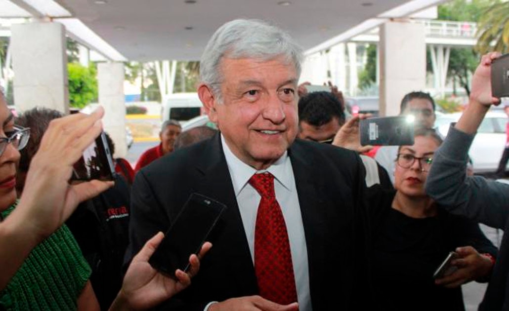 AMLO sostiene encuentro con Mike Pompeo