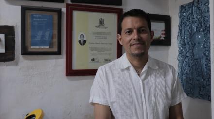 El arte de convertir el vidrio en joyería se realiza en SLP