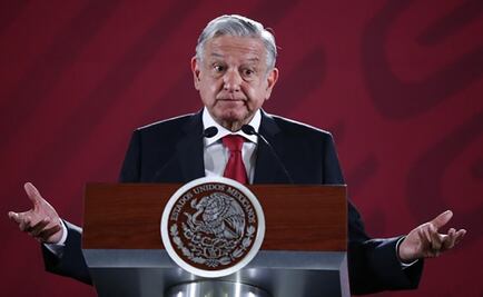 AMLO defiende consulta "a mano alzada" por el tren transístmico