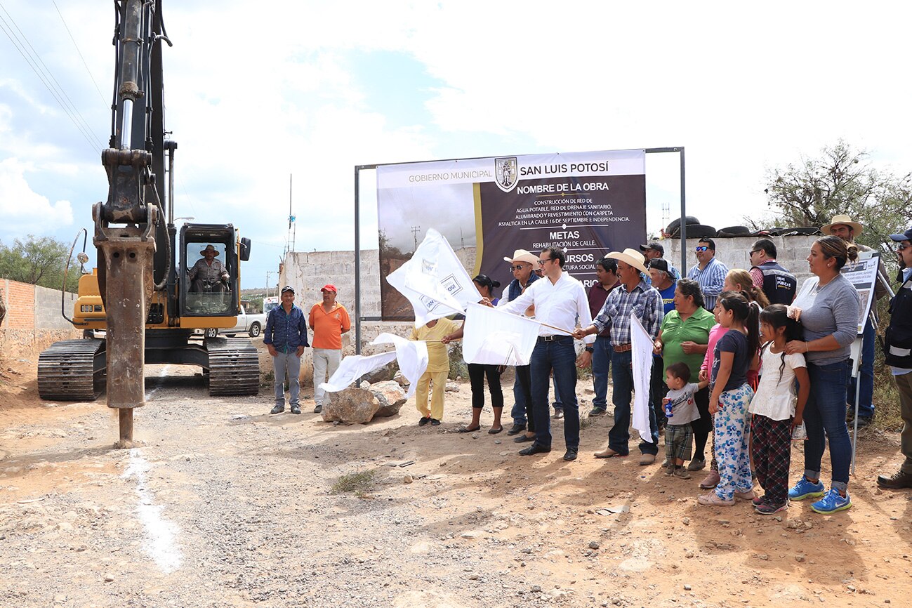 Dan inicio a paquete de obras por más de 7.5 mdp en Pozos