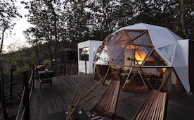 ¿Cuánto cuesta dormir en las burbujas del hotel de lujo de San Nicolás Tolentino?