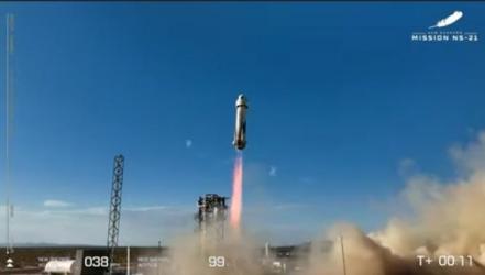 "Quiero dedicarle este vuelo a mi país": Katya Echazarreta dedica a México su llegada al espacio