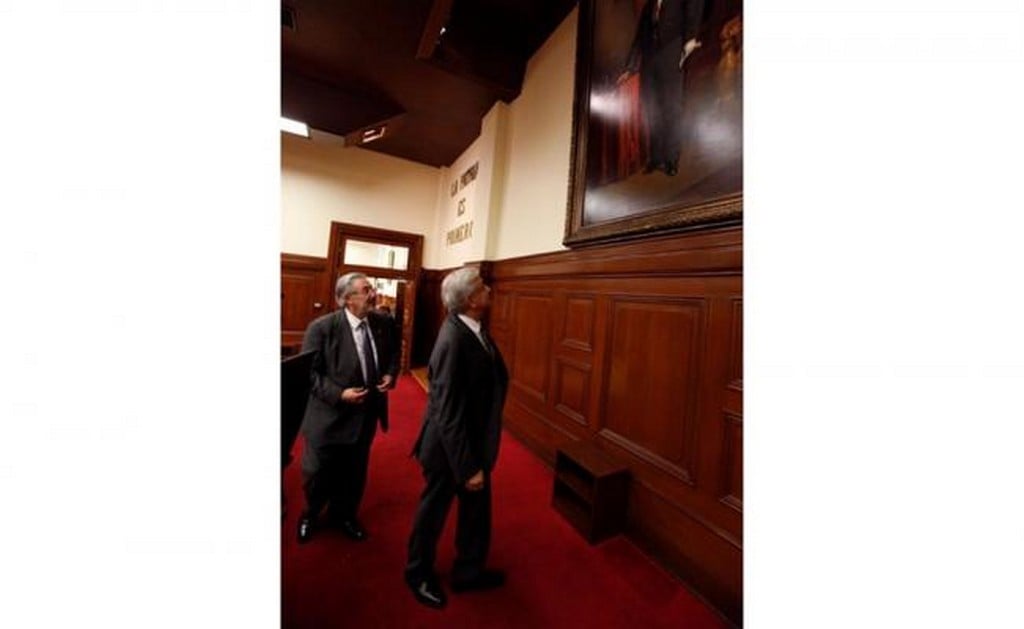 El presidente electo, Andrés Manuel López Obrador y el presidente de la SCJN, Luis María Aguilar. Foto: Especial
