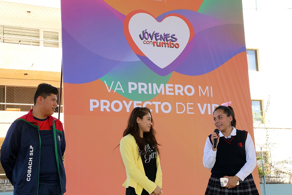 Buscan orientar a jóvenes para definir su proyecto de vida 