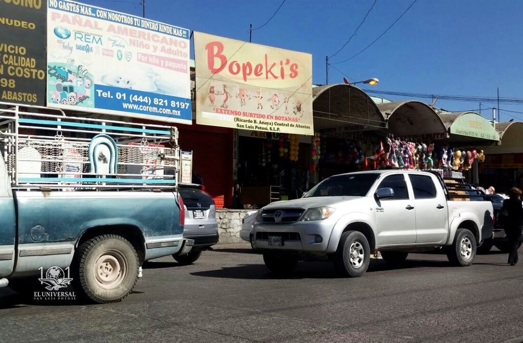 Roban a clientes por "confiados": Tomás Olivares