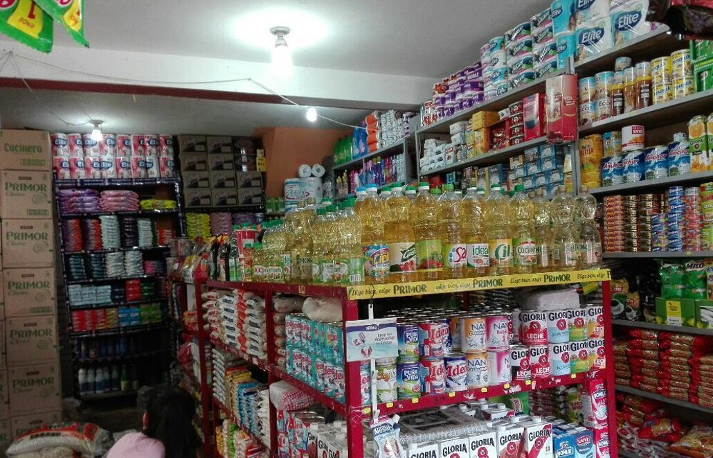 Pequeños comercios reportan baja de 40% en ventas durante verano