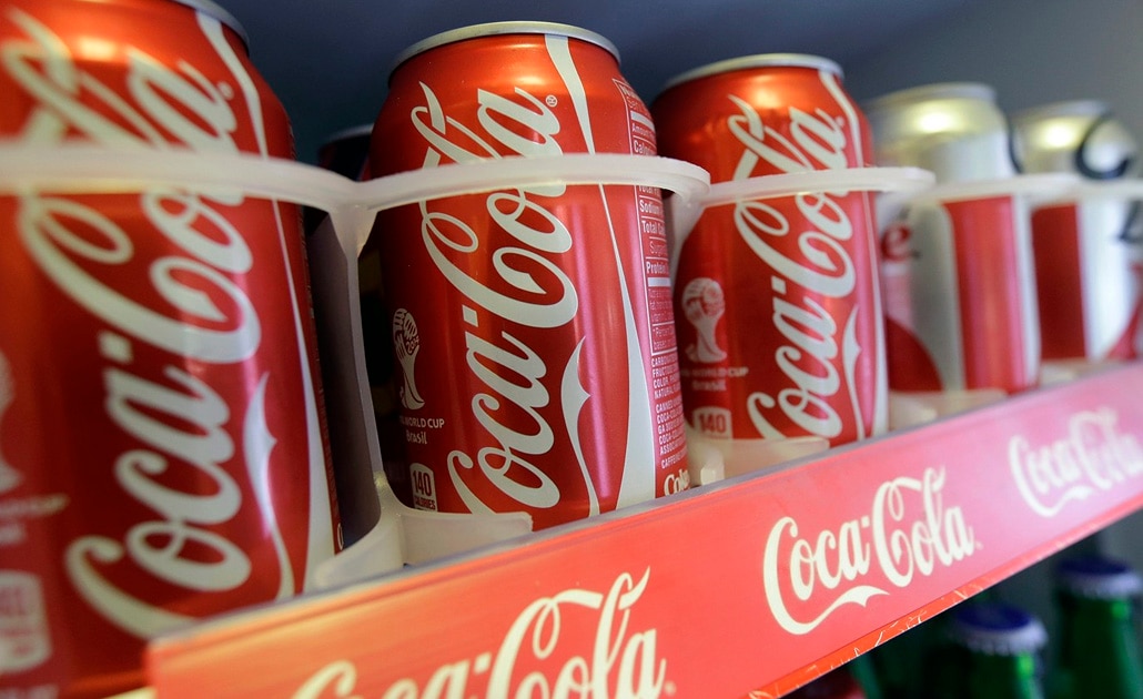 Coca-Cola elimina plástico en packs de latas