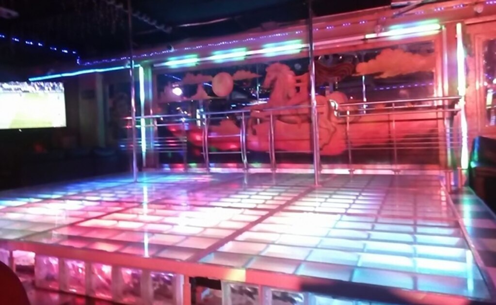 "El Caballo Blanco", atacado en Coatzacoalcos, se anunciaba como table dance