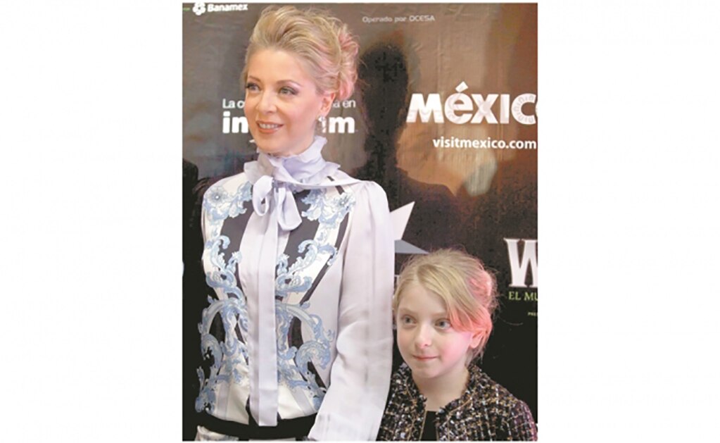 Así celebró sus 15 años Constanza, hija de Edith González 