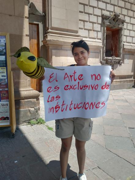 Artistas urbanos de SLP denuncian amenazas y hostigamiento de inspectores de comercio