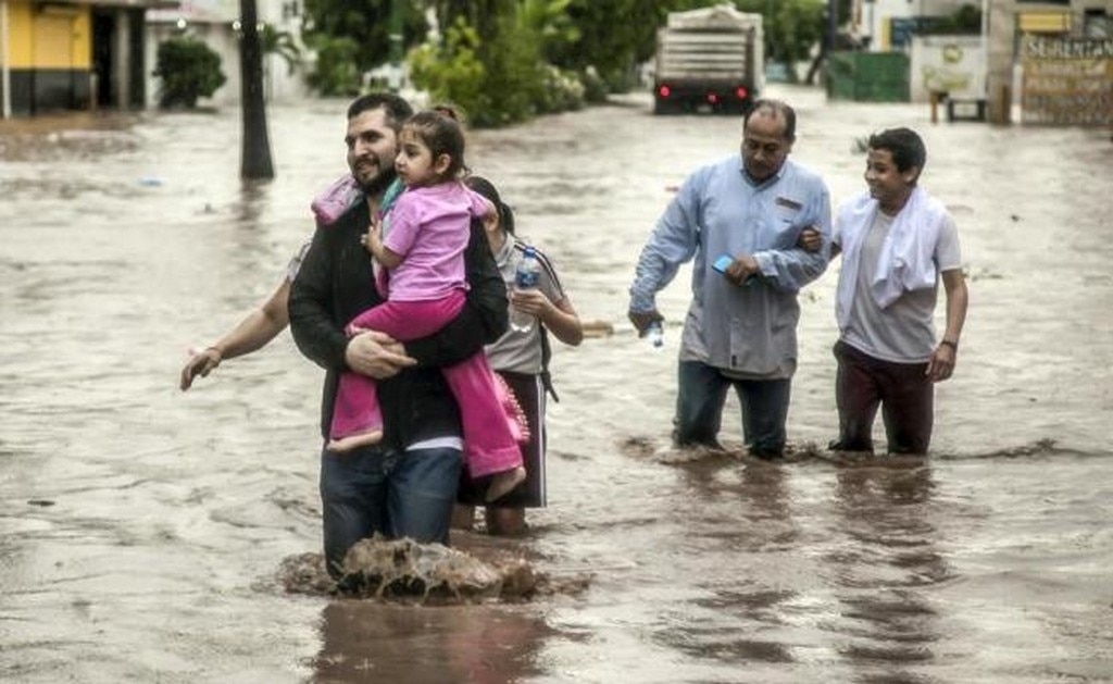 ¿Dónde y con qué puedo ayudar por las lluvias en Sinaloa?