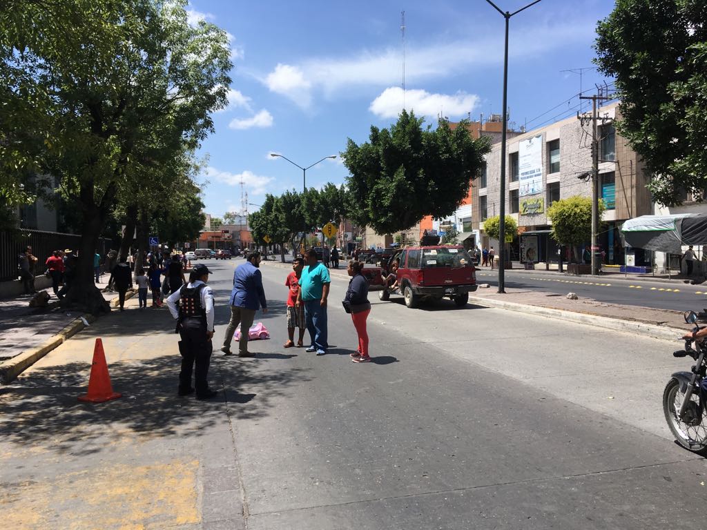 Dará seguimiento PGJE a caso de familia que bloqueó el Eje Vial