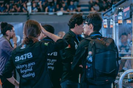 Participarán estudiantes potosinos en mundial de robótica de FIRST