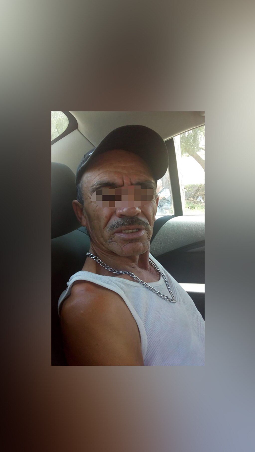 Detienen a hombre por presuntamente escandalizar y portar droga