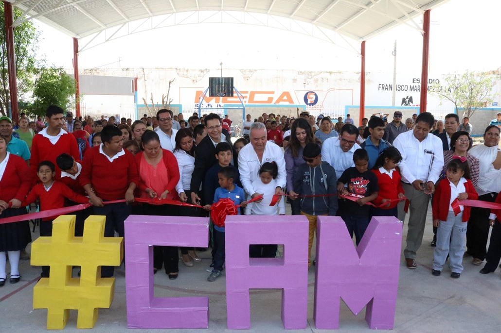Entregan obras de infraestructura en planteles educativos del Altiplano