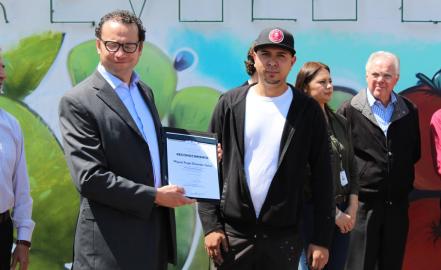 Inauguran en mercado Revolución mural artístico