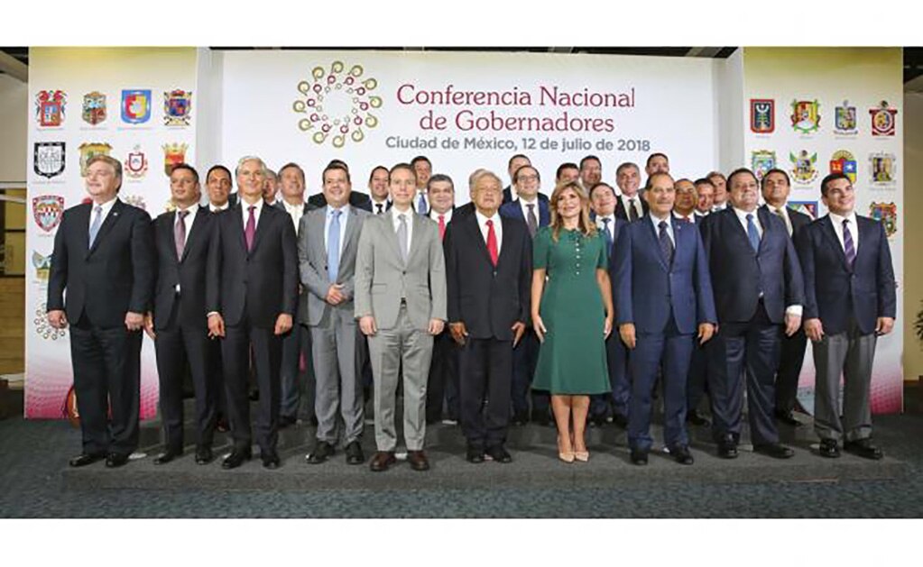 Los gobernadores que ya ganan menos que AMLO