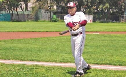 AMLO va por la reactivación del beisbol en México