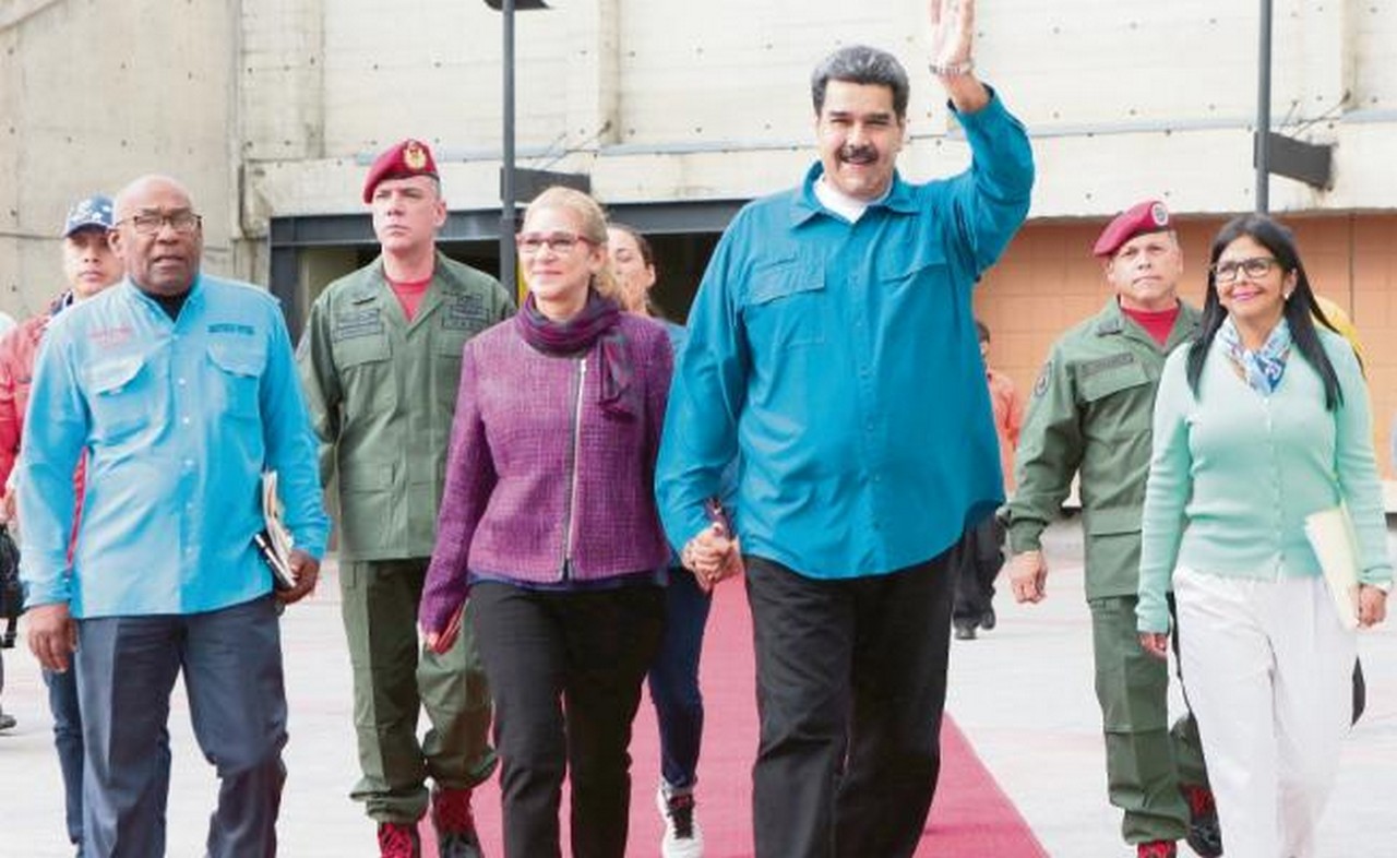 Maduro acusa a EU de ordenar “golpe de Estado”