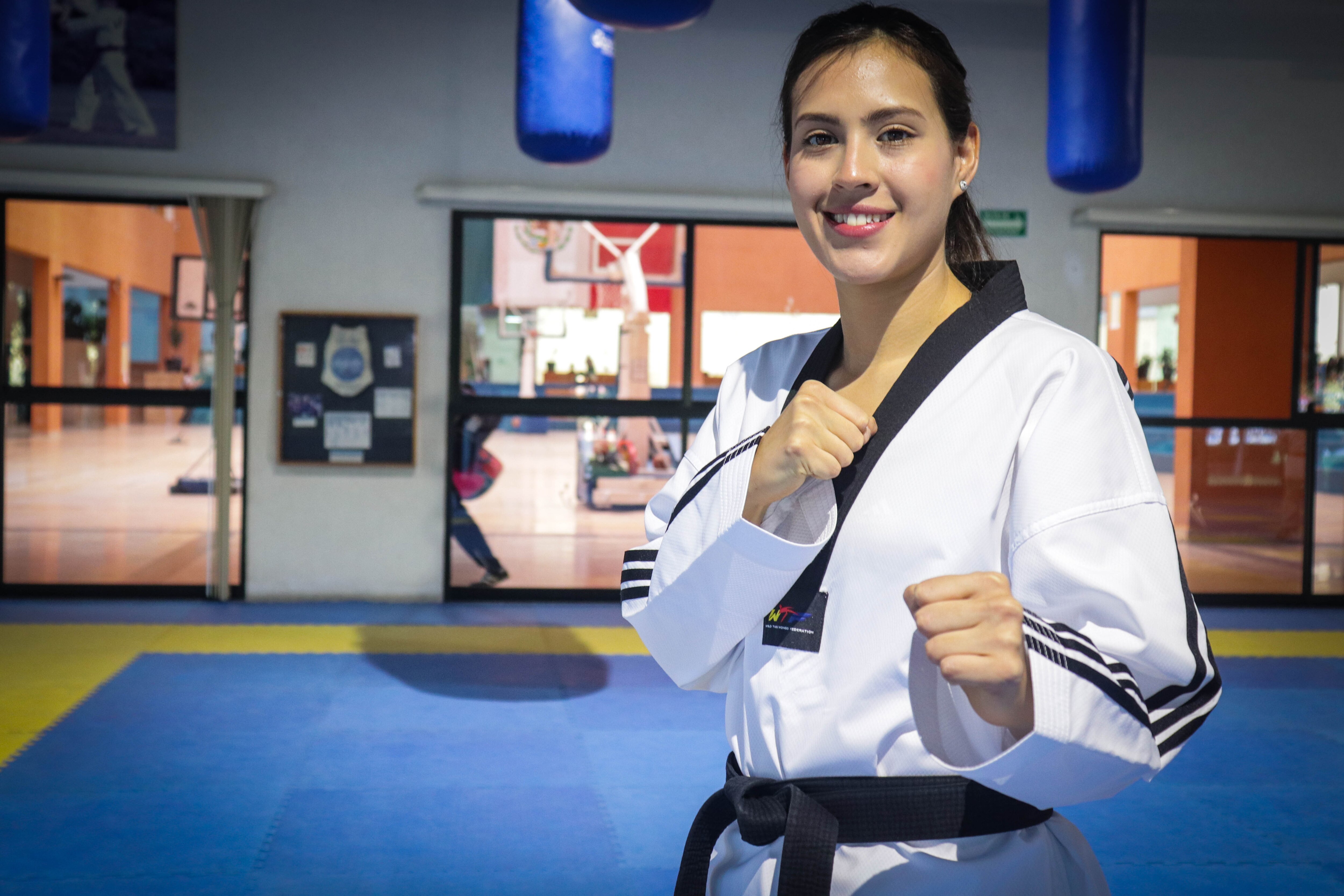 Melissa Oviedo, joven promesa potosina en Taekwondo
