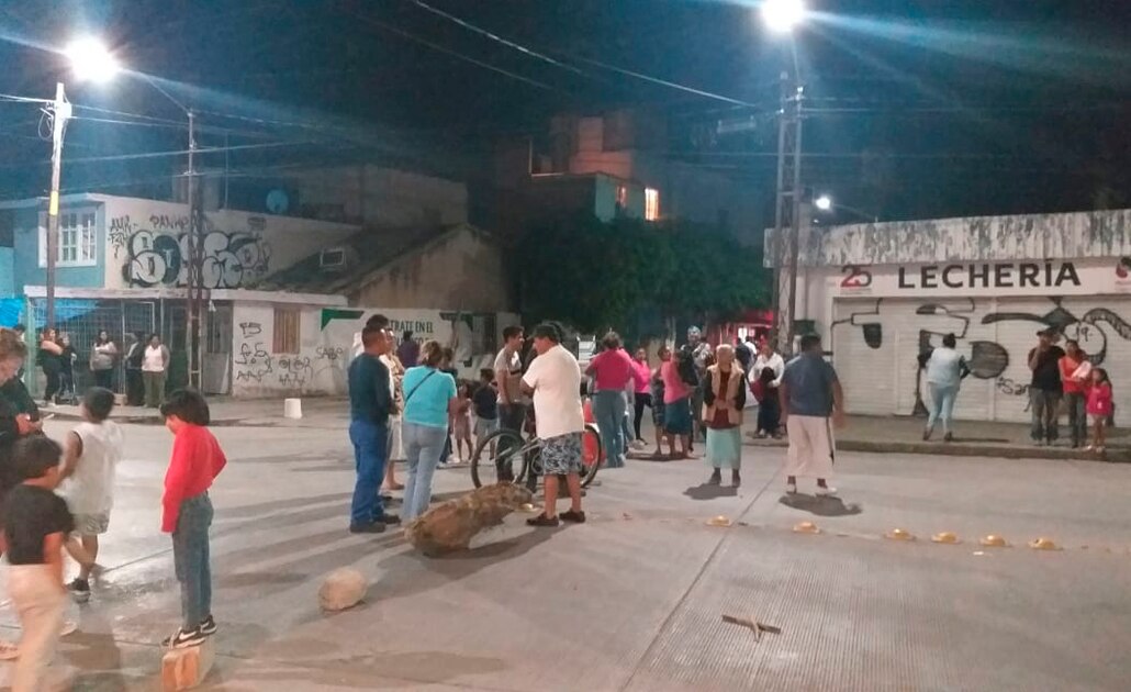 Continúan los bloqueos por falta de agua en Soledad