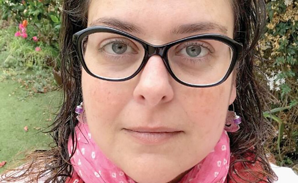 Dácil Vera, una mujer canaria que en 2016 descubrió que fue una bebé robada, adoptada de modo fraudulento cuando en España aún coleaba la dictadura franquista (CORTESÍA)