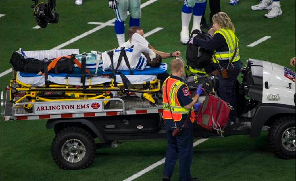 Operan a receptor de Cowboys que sufrió terrible fractura