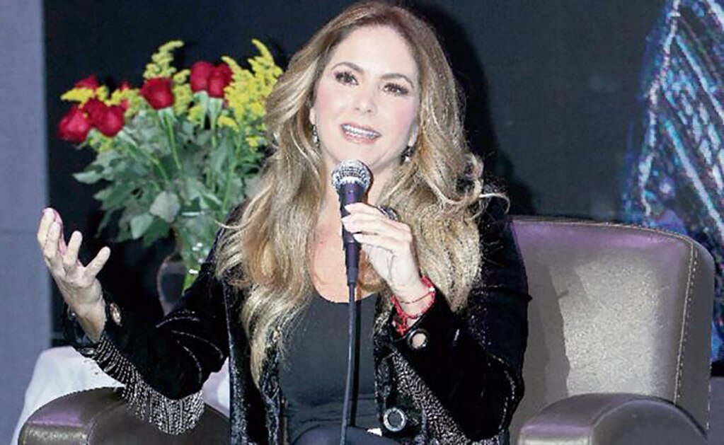 La intérprete explicó que le gusta mucho cantar el género de banda. Foto: EFE