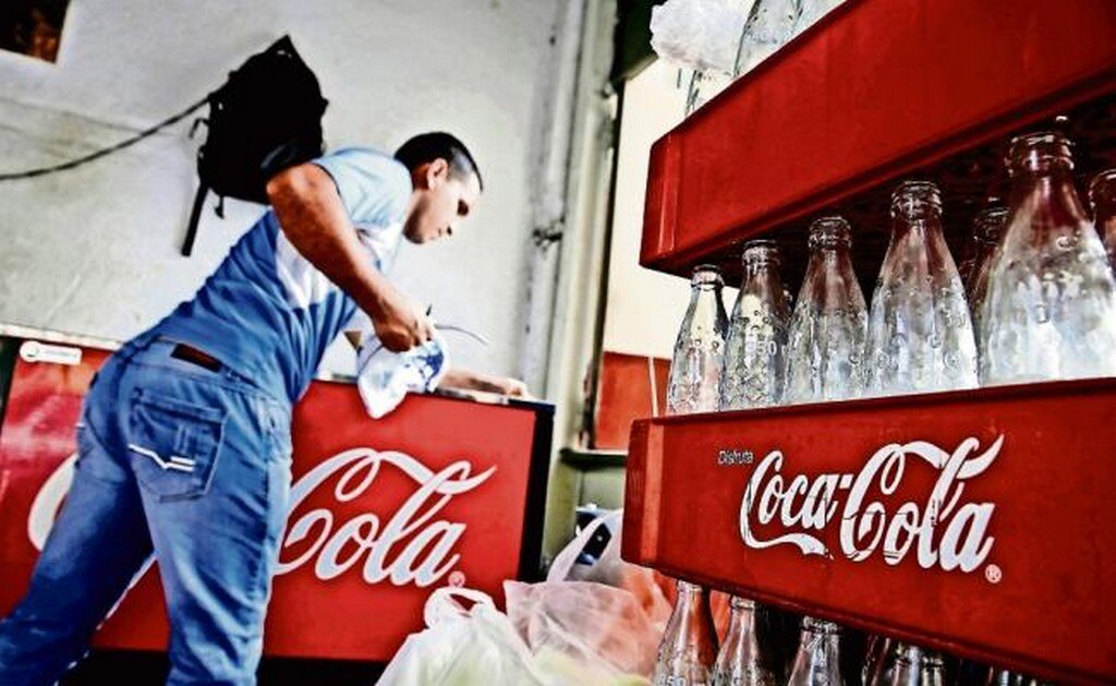 En Sudamérica, Coca-Cola FEMSA tuvo contracciones en ventas tanto en Colombia como Venezuela, y un impacto por las depreciaciones en la región. (ARCHIVO EL UNIVERSAL)