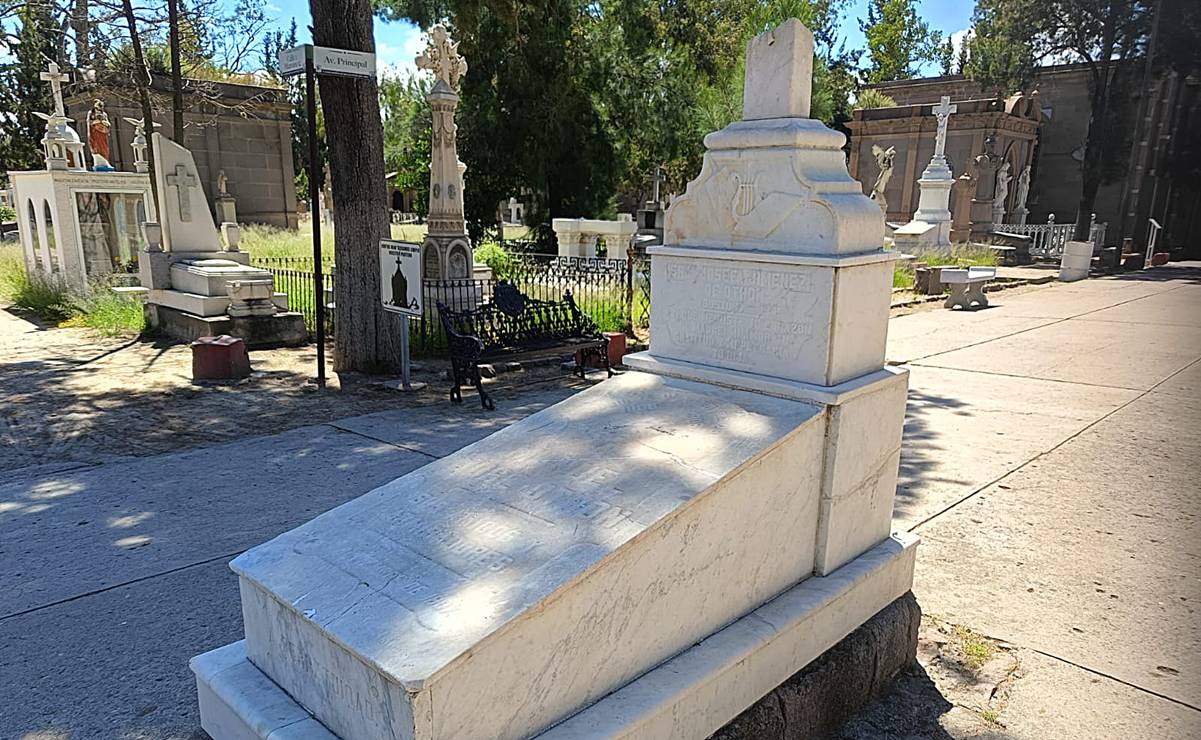 Tumbas históricas de SLP: Manuel José Othón, el gran poeta "que dejó" un sepulcro vacío y a su esposa sola en El Saucito