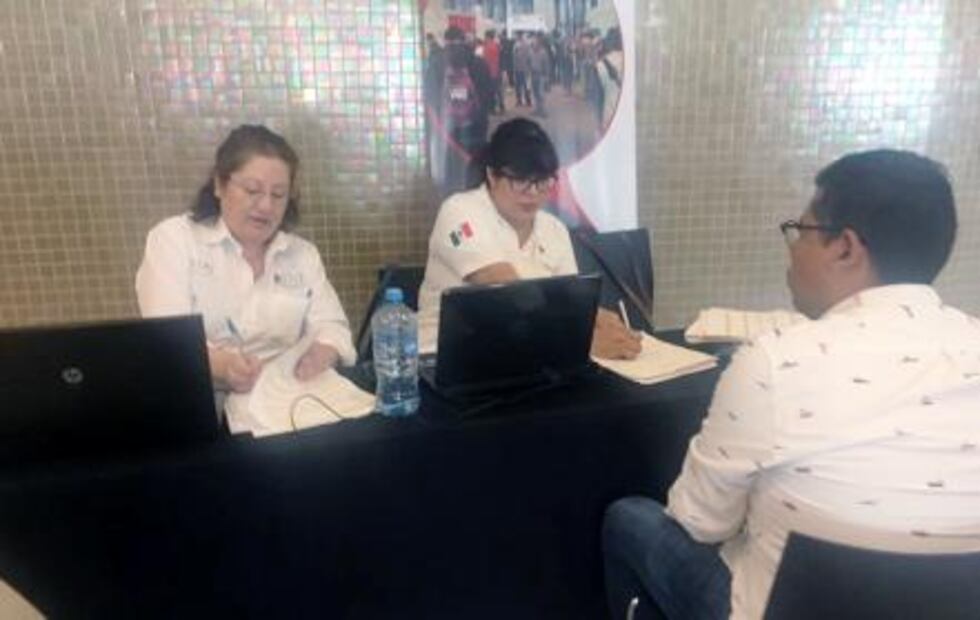 Municipios conurbados participan en Feria Metropolitana del Empleo 